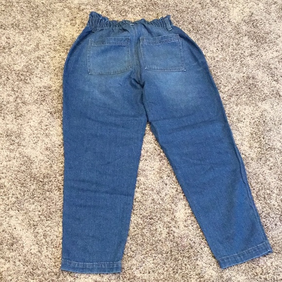 Universal Thread Jeans Size 2 - Picture 3 of 3